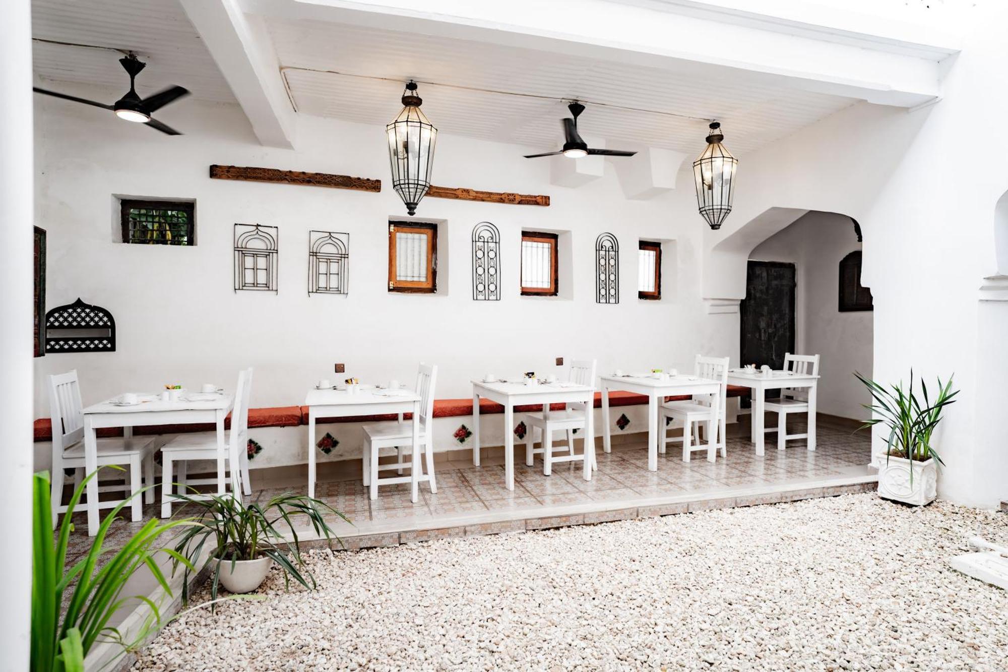 Zanzi House Hotel Zanzibar Buitenkant foto