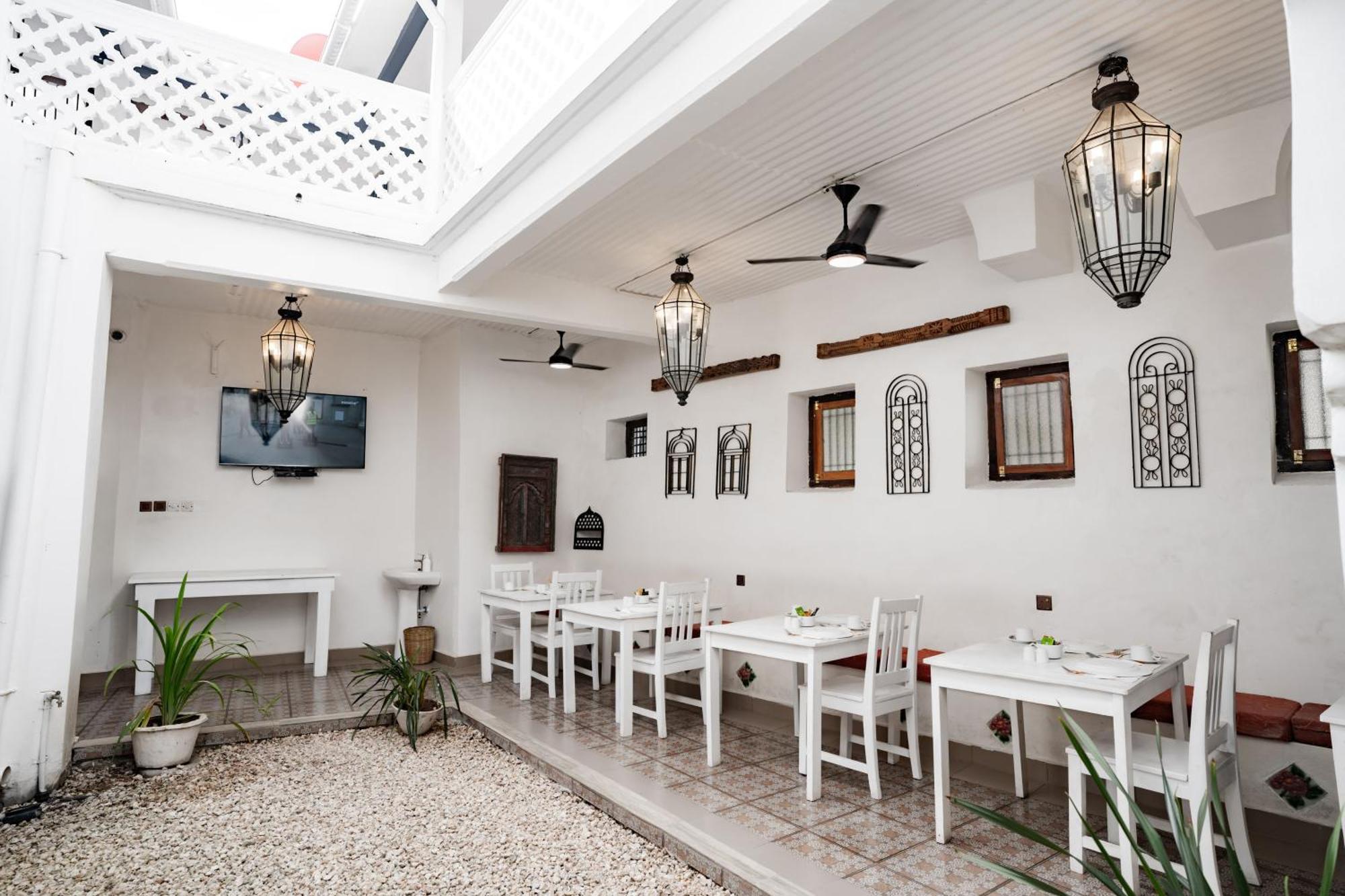Zanzi House Hotel Zanzibar Buitenkant foto