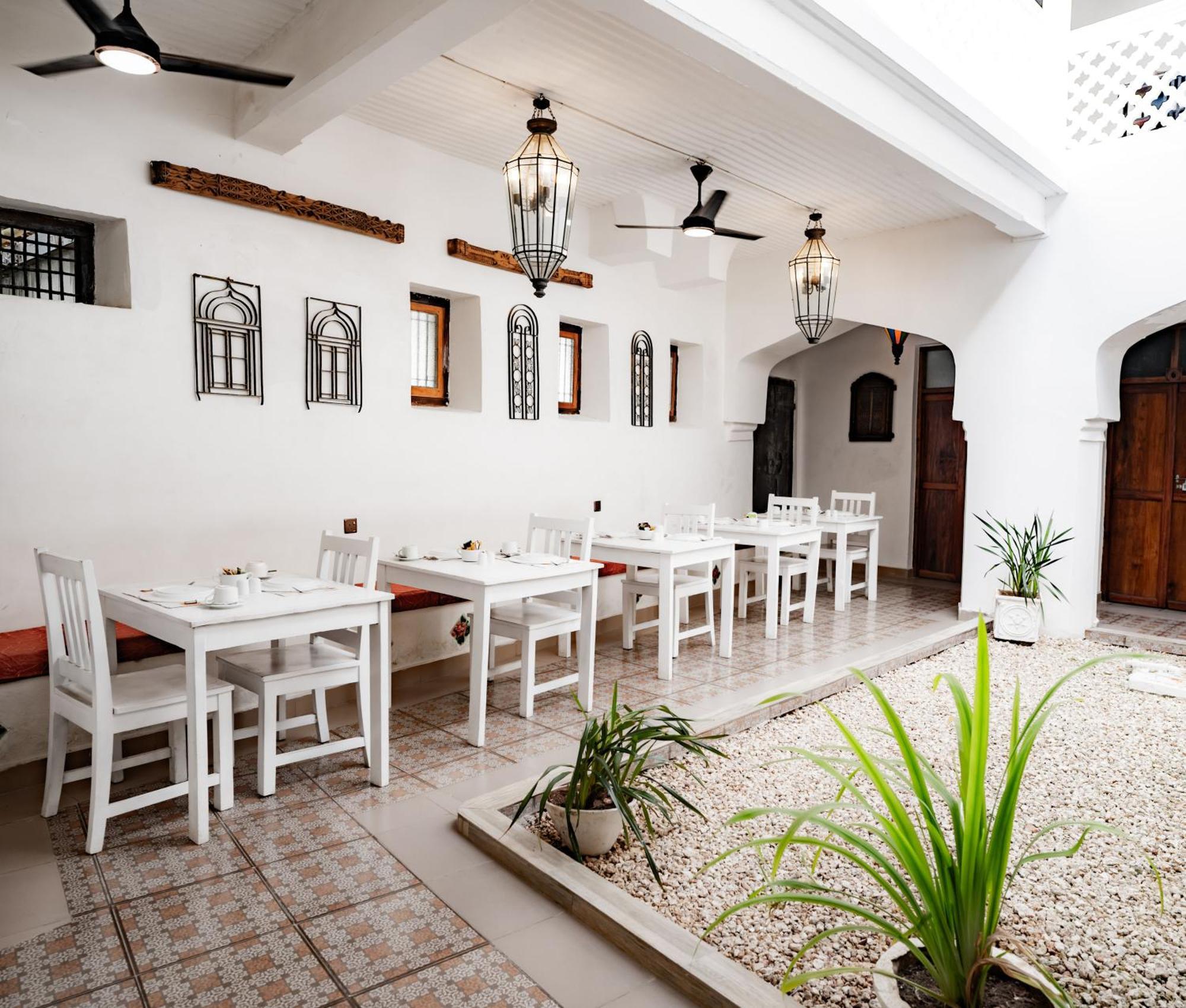 Zanzi House Hotel Zanzibar Buitenkant foto